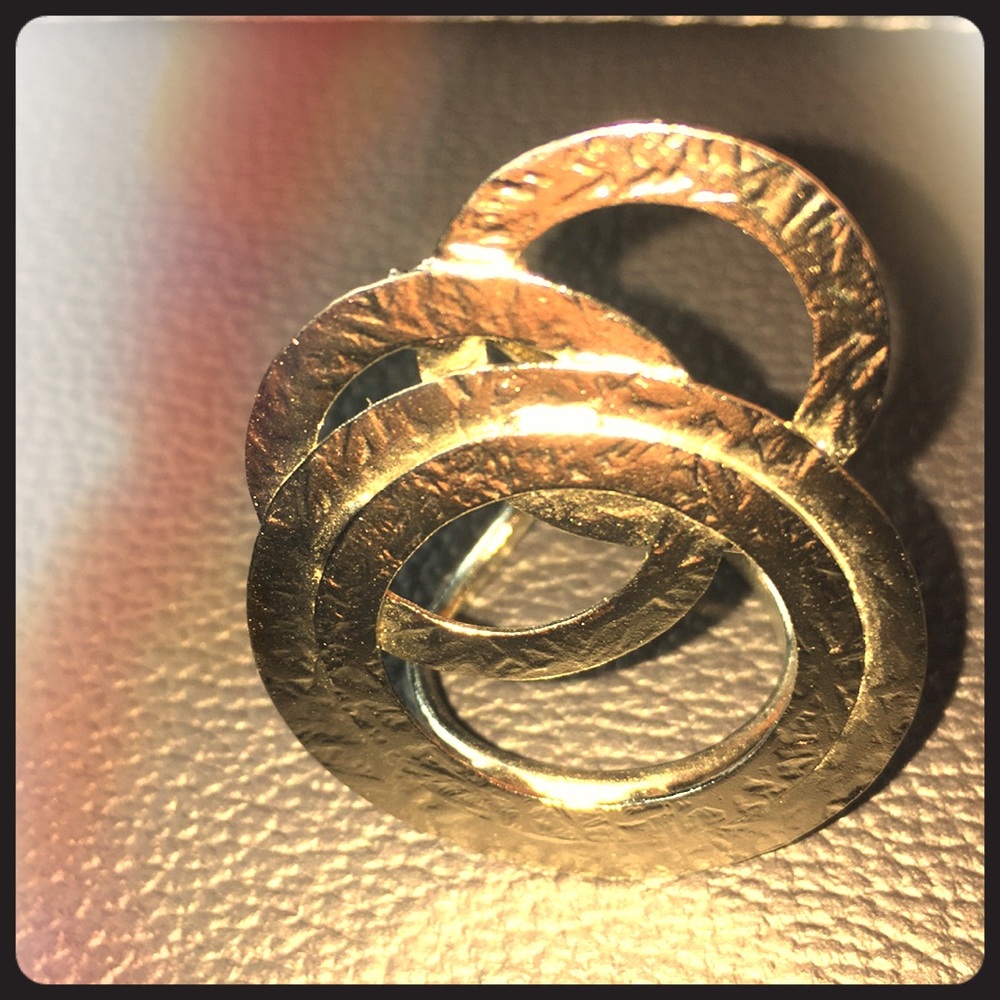 Silver statement ring - adjustable - Picture 2 of 5
